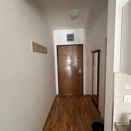 Apartments Nora オフリド エクステリア 写真