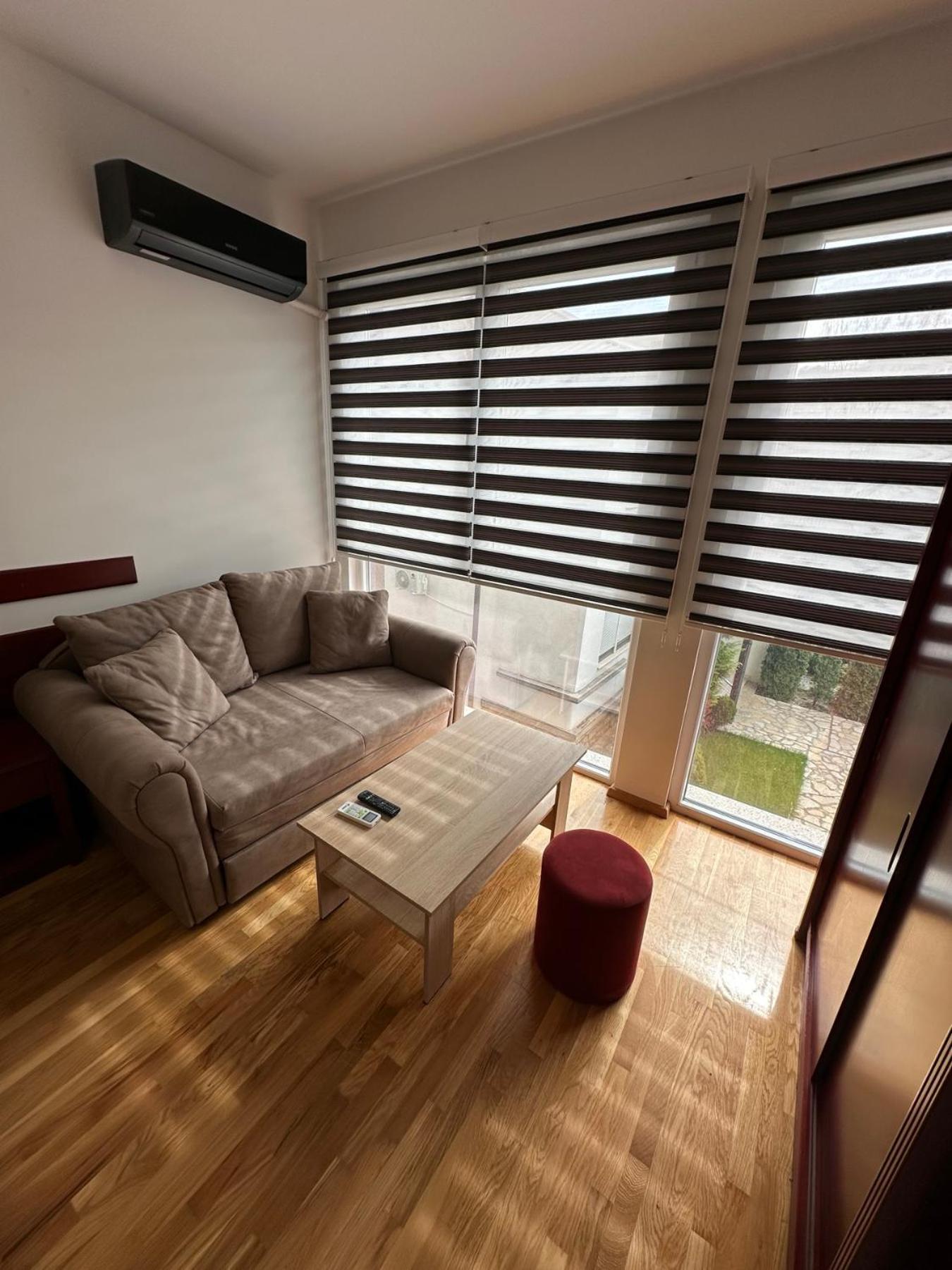 Apartments Nora オフリド エクステリア 写真