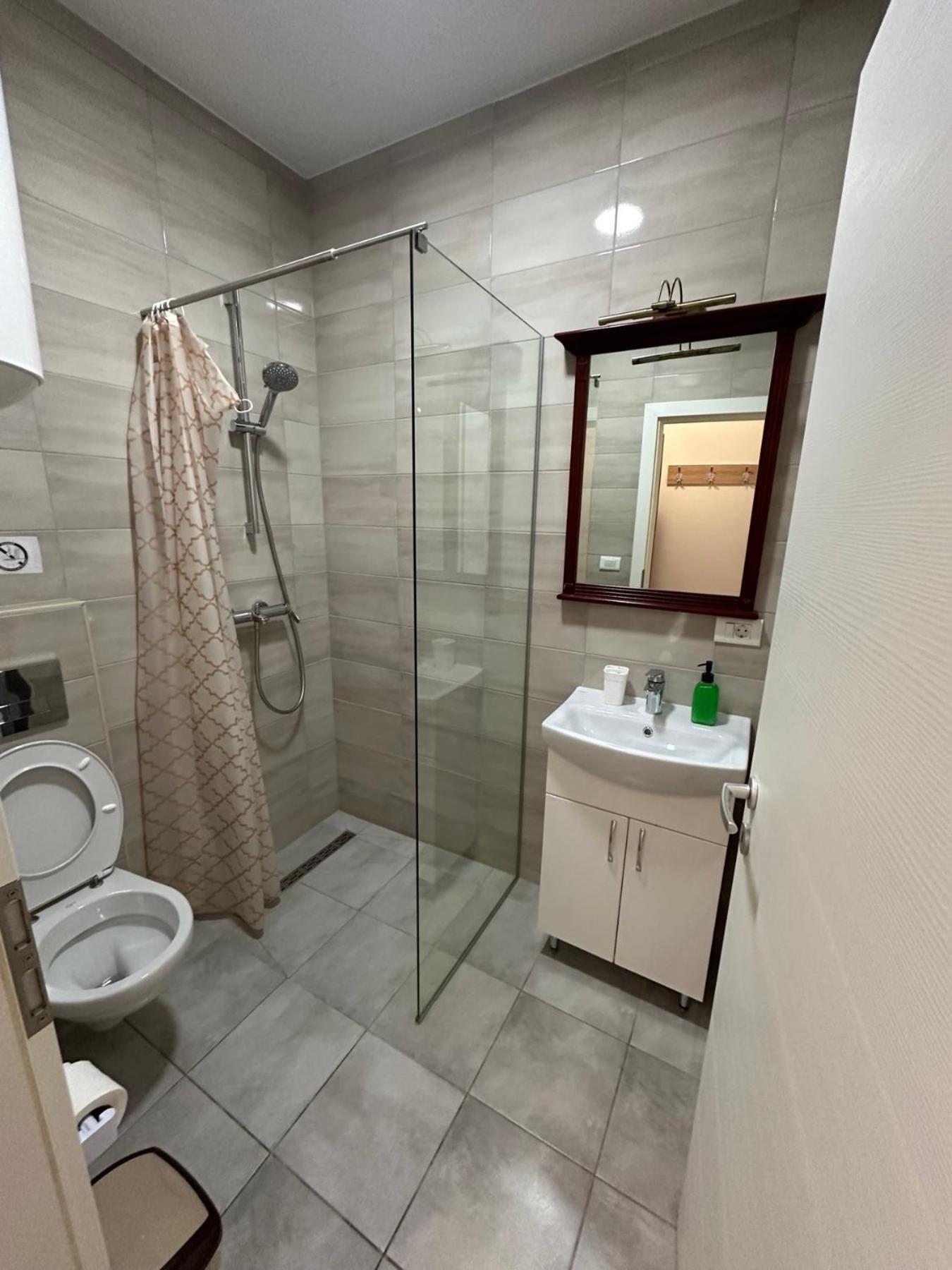 Apartments Nora オフリド エクステリア 写真